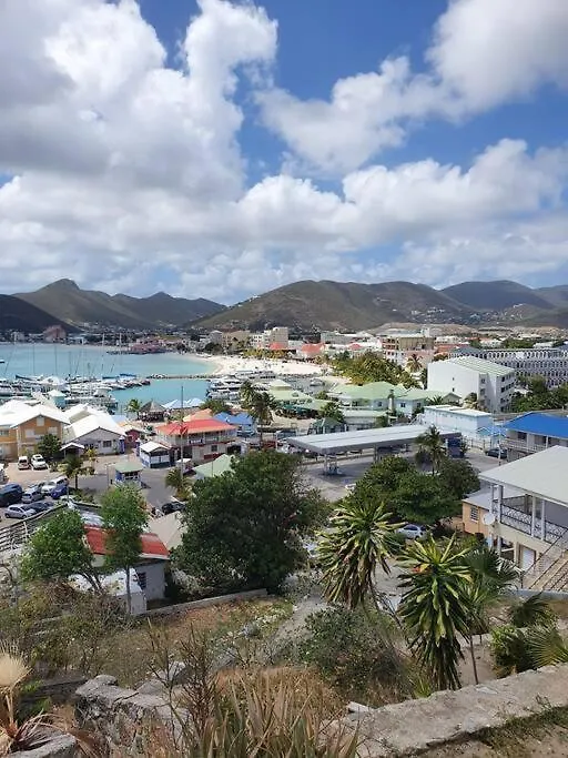 Daire The Aquila Villa Philipsburg