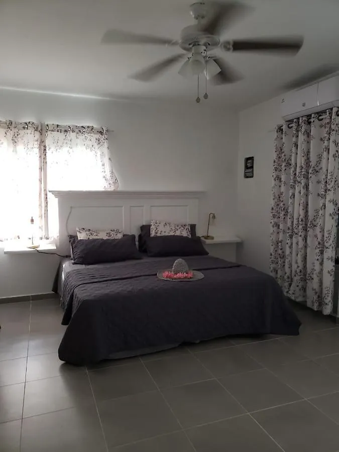 Appartement The Aquila Villa Philipsburg  Sint Maarten